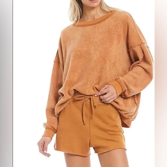 SOLD OUT❤️Free People Tie Dyed White, Pink, Gray Super Soft Sweater & Shorts Set - Picture 7 of 9